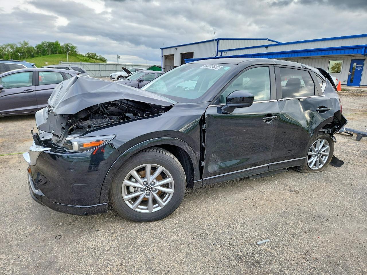 2024 Mazda CX-5 — Rear End — aukcja Copart wi - madison south - 1