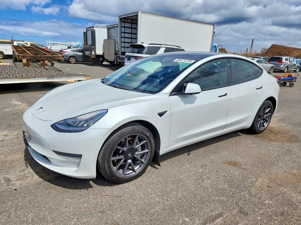 2021 Tesla Model 3 — Front End — aukcja Copart hanua sublot, 918 hanua street, kapolei hi 96707 - 1