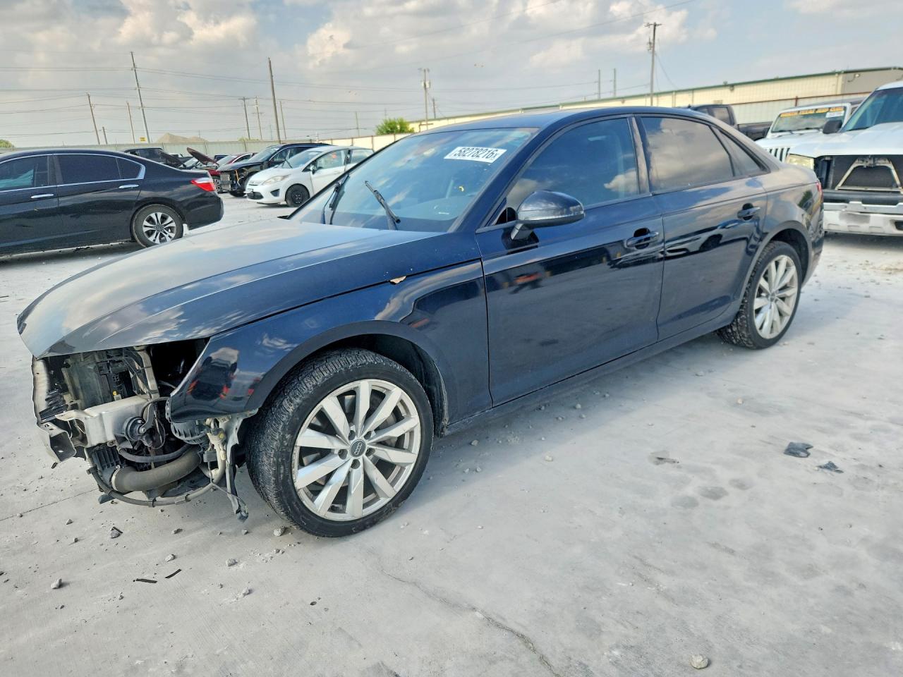 2017 Audi A4 — Front End — aukcja Copart tx - ft. worth - 1
