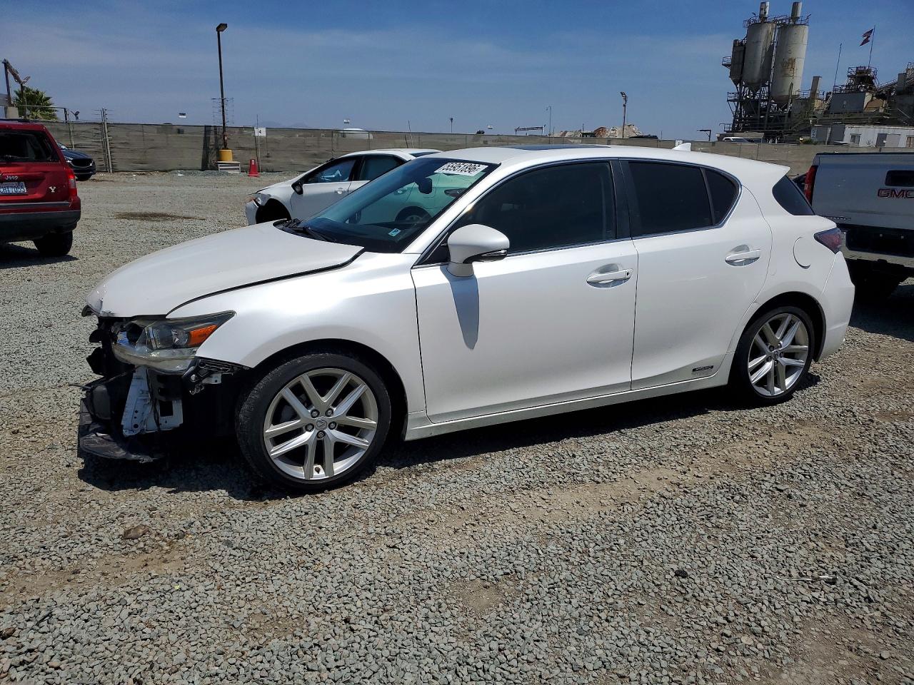 2016 Lexus CT — Front End — aukcja Copart ca - san diego - 1