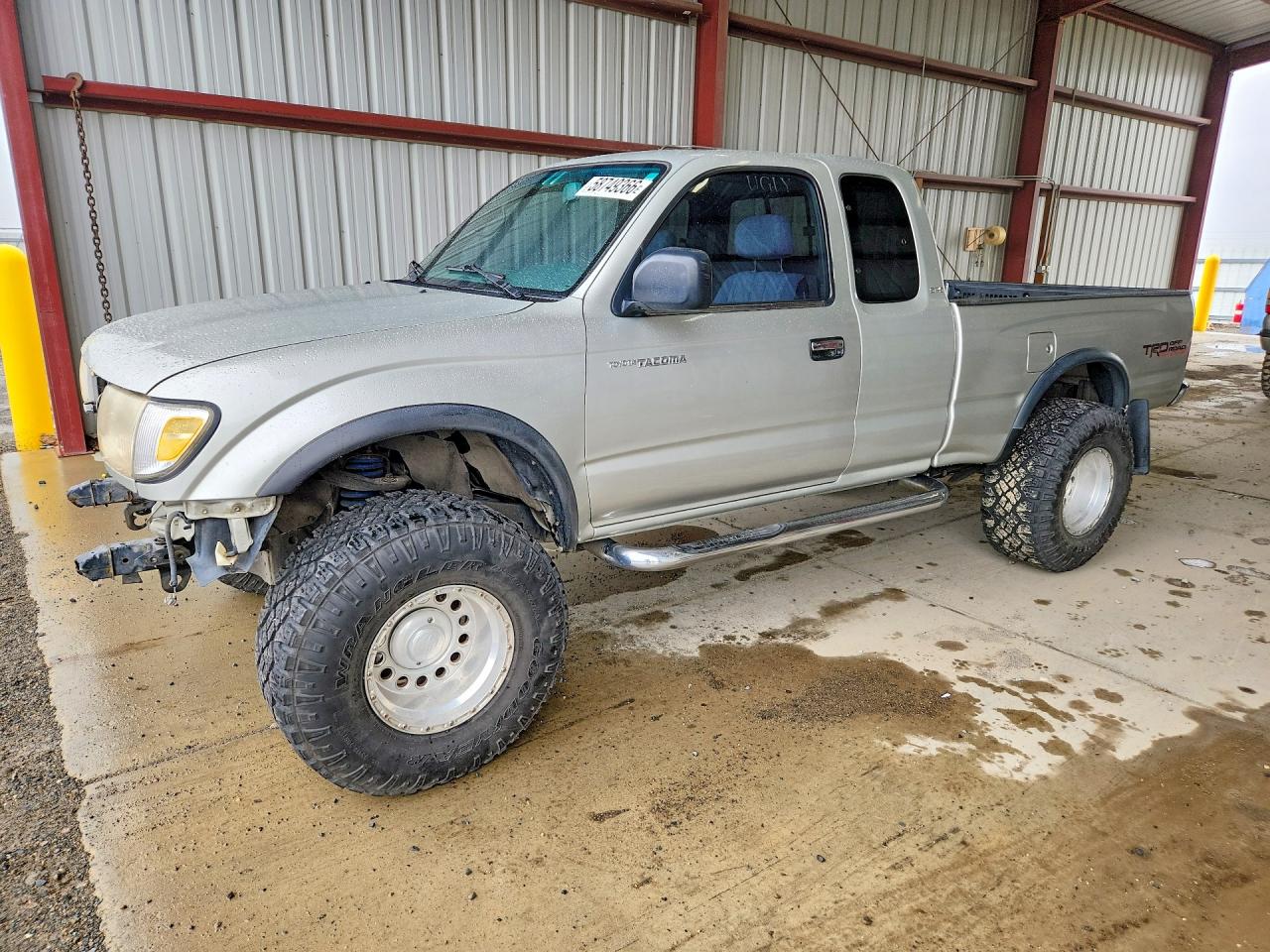 2000 Toyota Tacoma — Front End — aukcja Copart mt - helena - 1