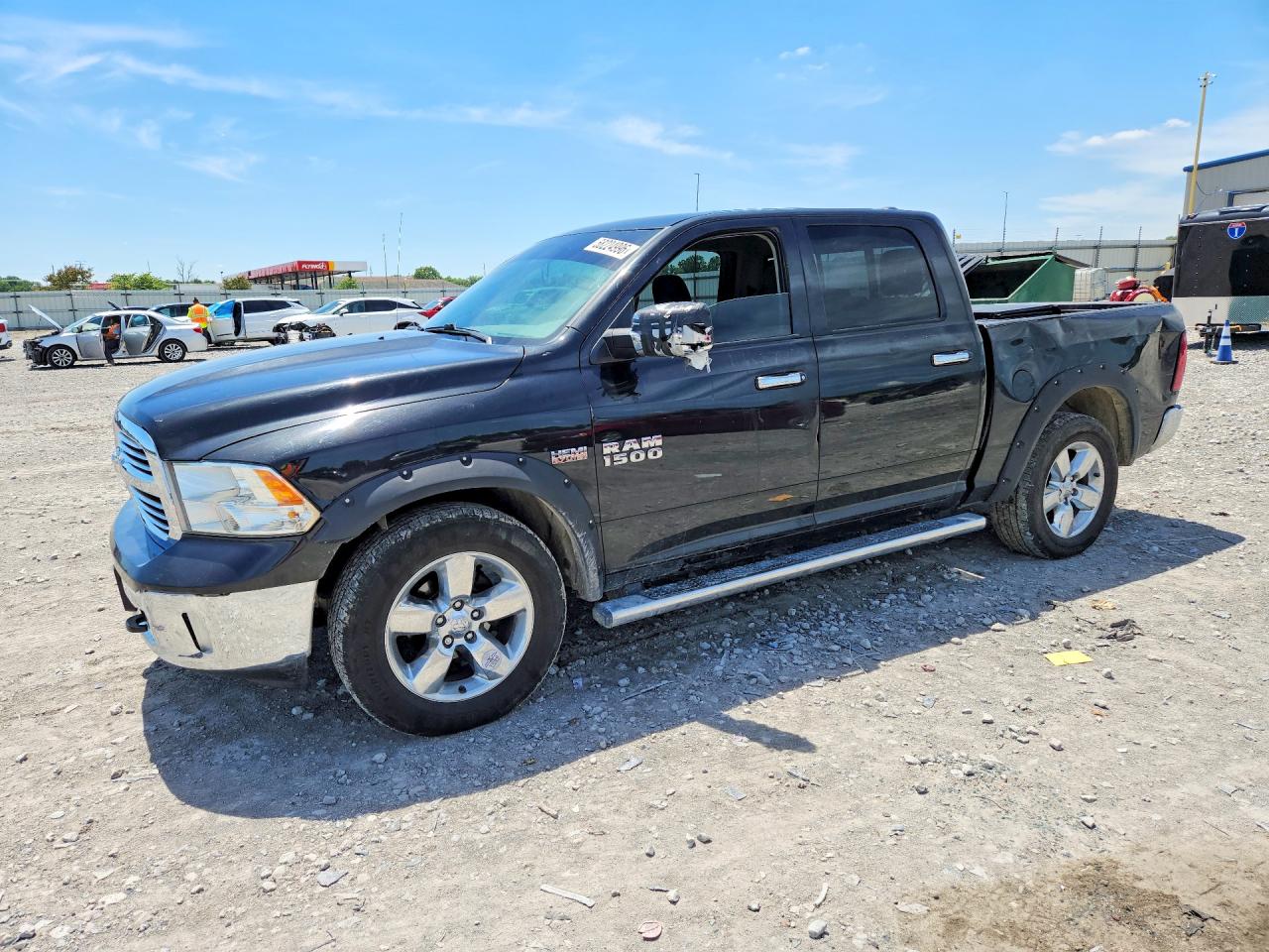 2016 RAM 1500 — Front End — aukcja Copart il - southern illinois - 1