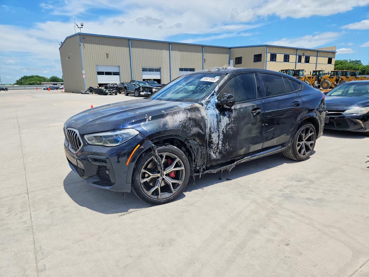 2023 BMW X6 — Burn — aukcja Copart tx - dallas south - 1
