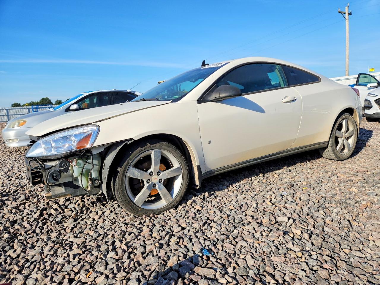 2008 Pontiac G6 — Front End — aukcja Copart mo - springfield - 1