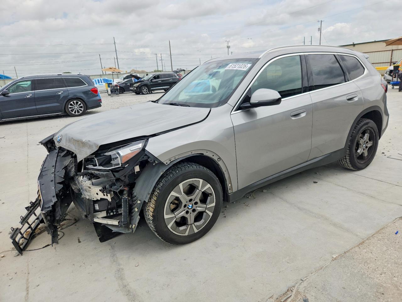 2023 BMW X1 — Front End — aukcja Copart tx - ft. worth - 1