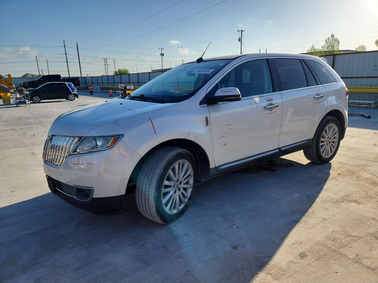 2013 Lincoln MKX — Side — aukcja Copart tx - ft. worth - 1