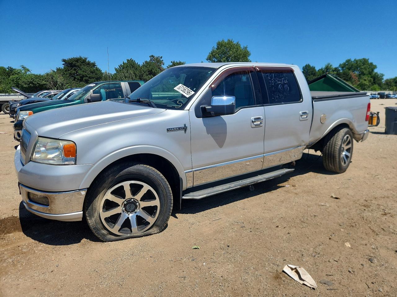 2006 Lincoln Mark LT — Side — aukcja Copart il - chicago north - 1