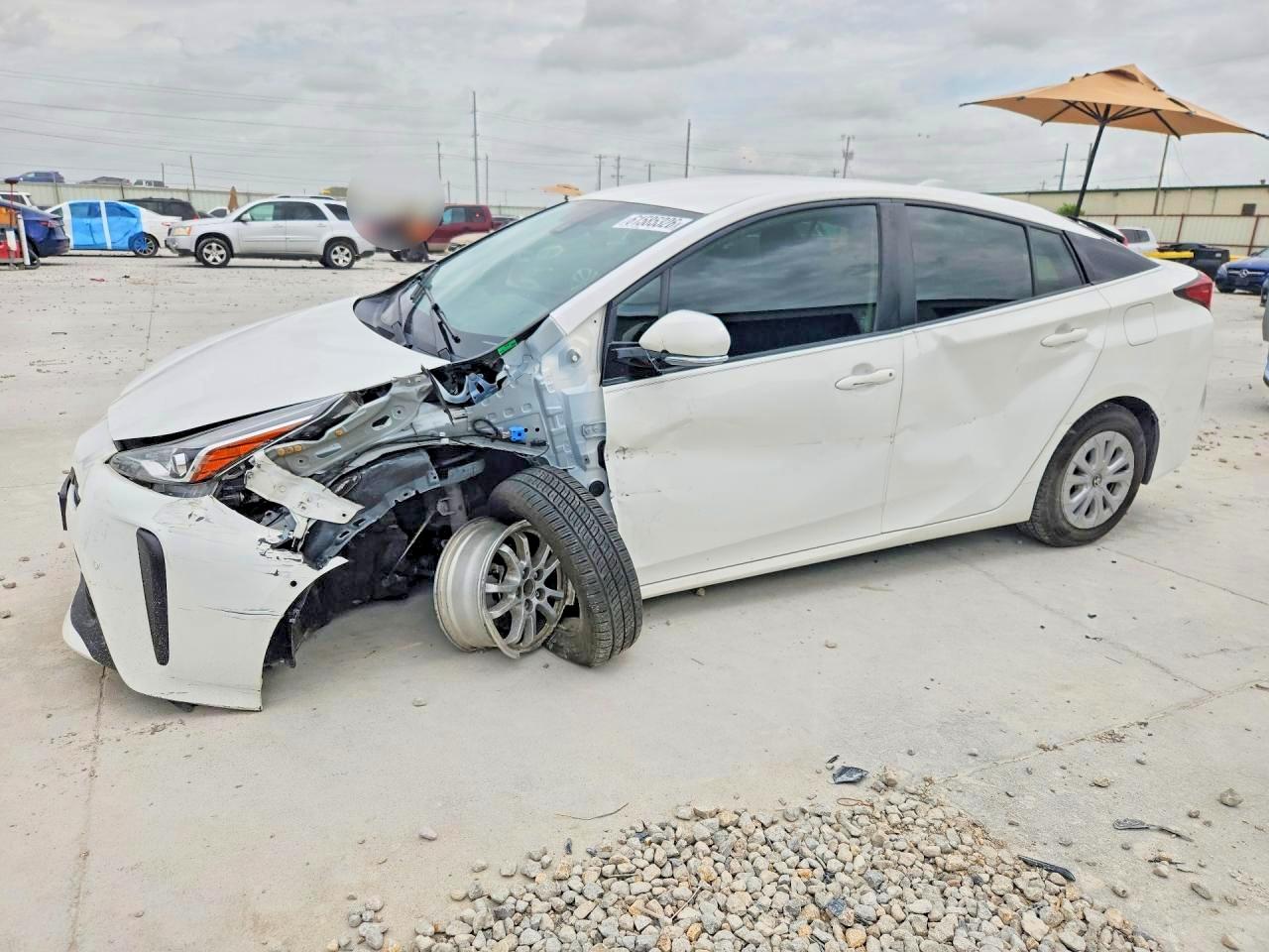 2020 Toyota Prius — Front End — aukcja Copart tx - ft. worth - 1
