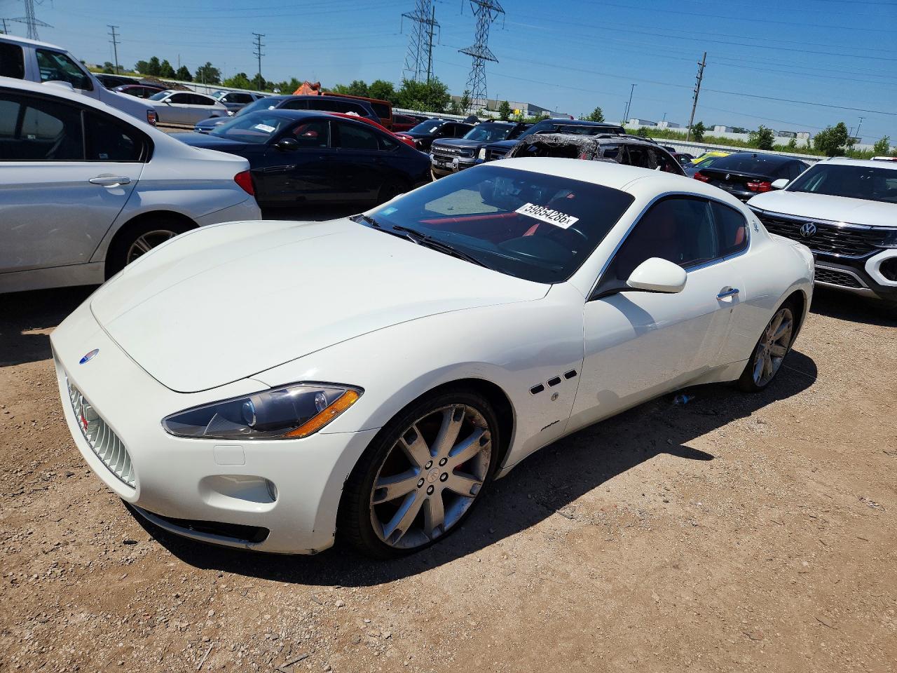 2010 Maserati GranTurismo — Rear End — aukcja Copart il - chicago north - 1