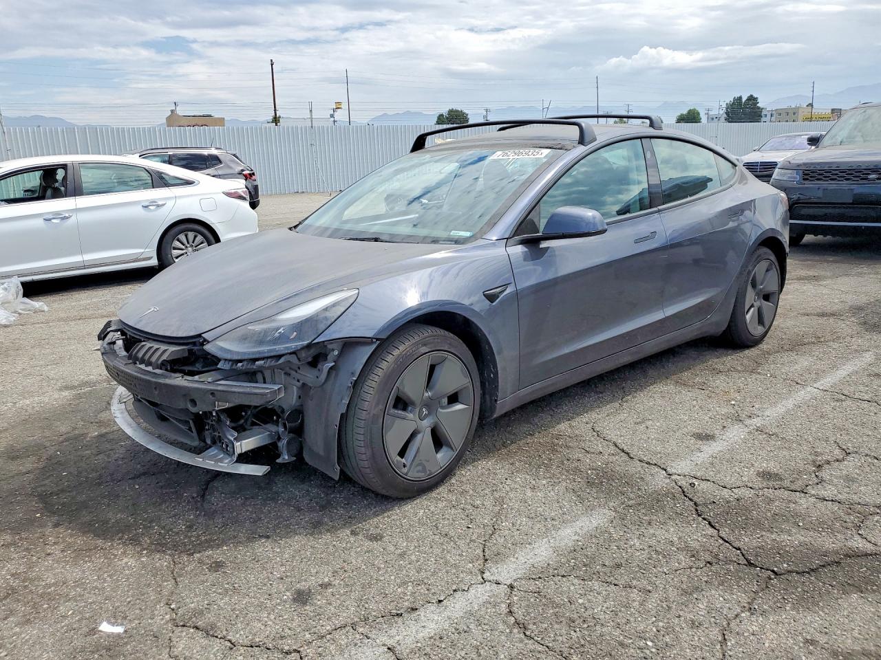 2023 Tesla Model 3 — Front End — aukcja Copart ca - van nuys - 1