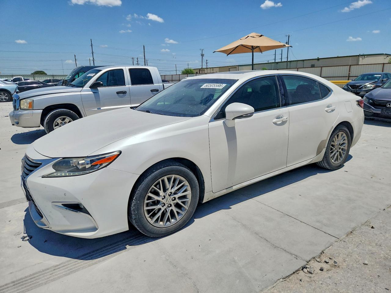 2016 Lexus ES — Rear End — aukcja Copart tx - ft. worth - 1