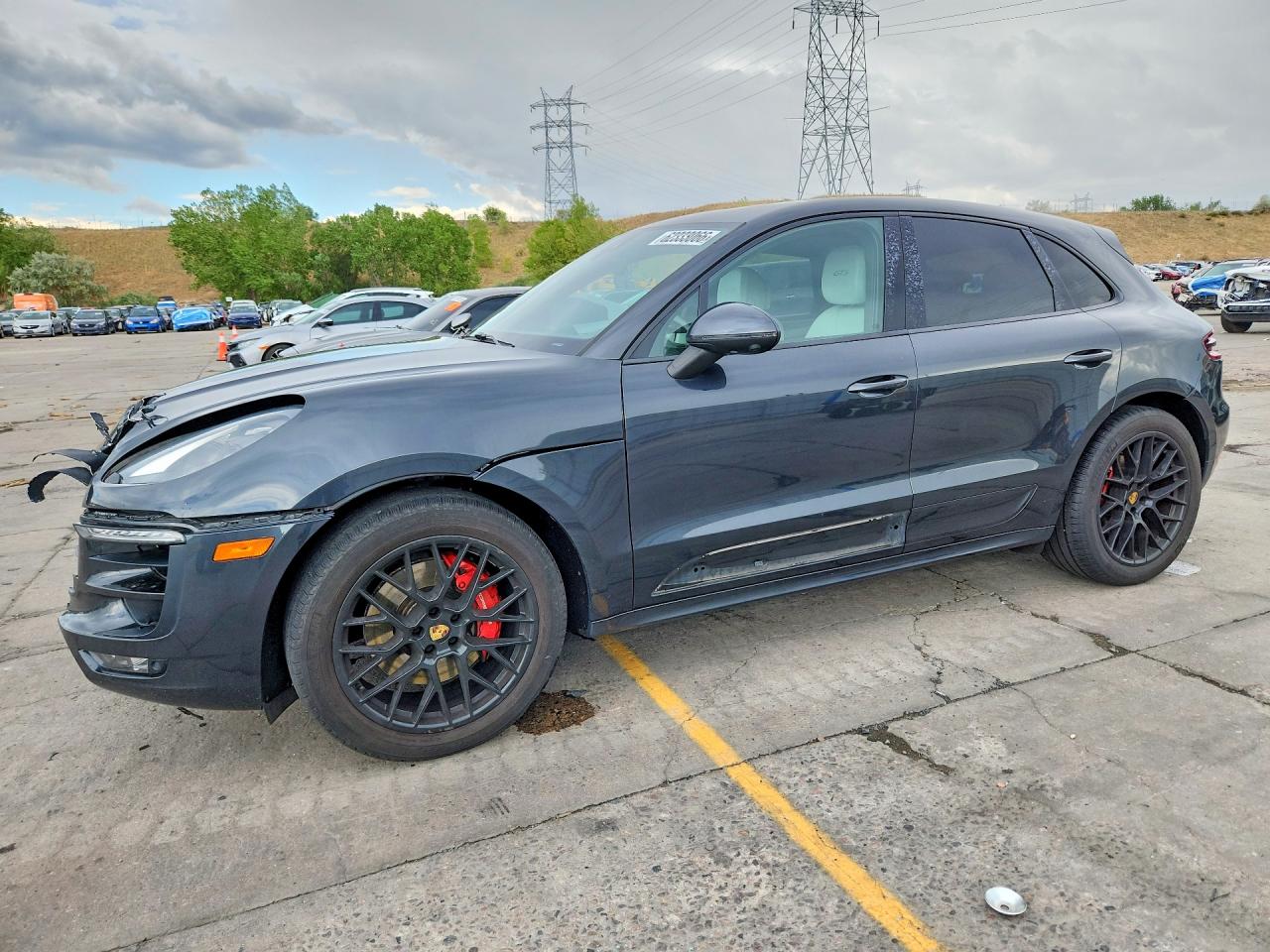 2017 Porsche Macan — Front End — aukcja Copart co - denver south - 1