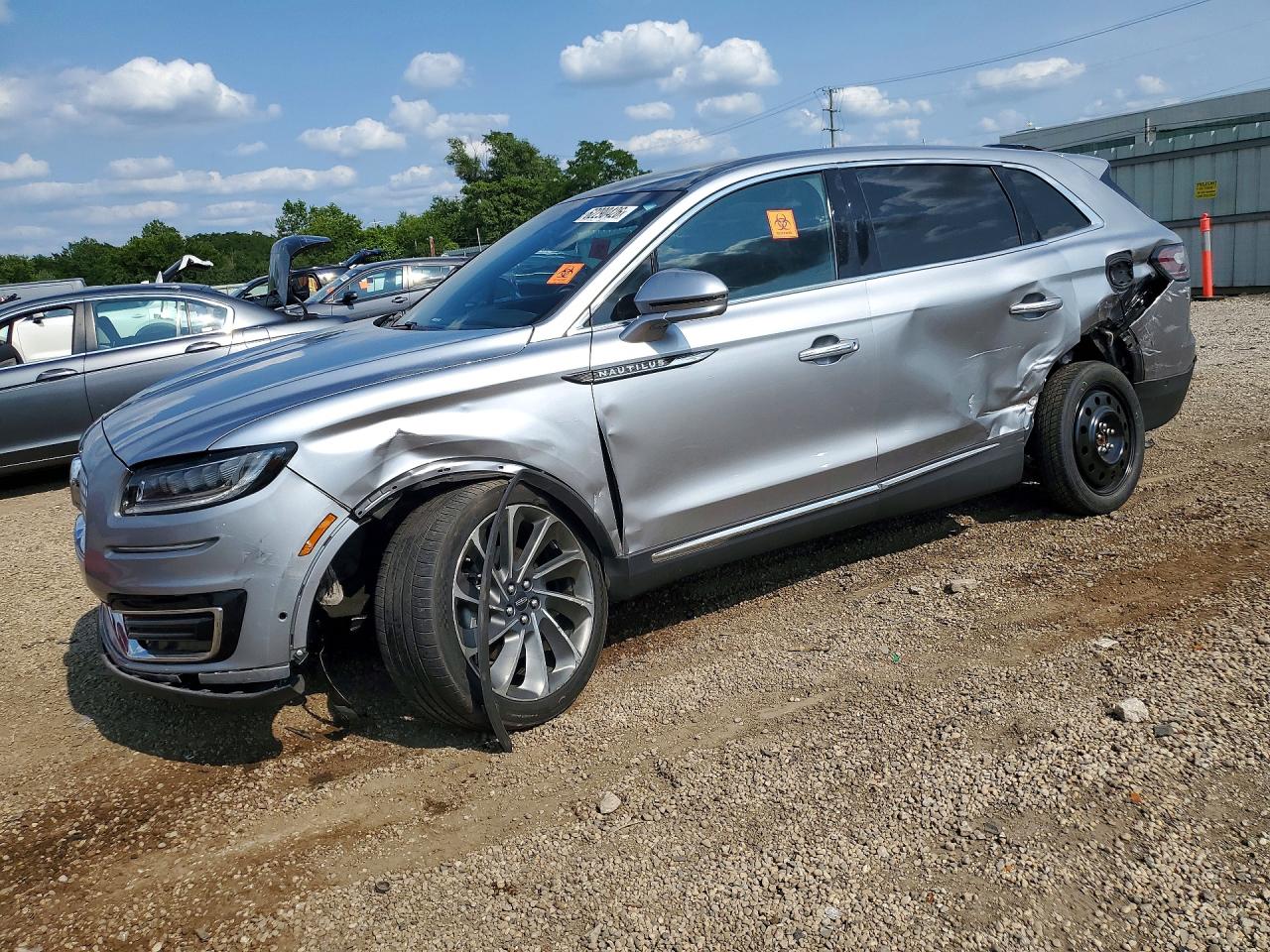 2020 Lincoln Nautilus — Rear End — aukcja Copart 81hts, 1010 east sauk trail, chicago heights il 60411 - 1