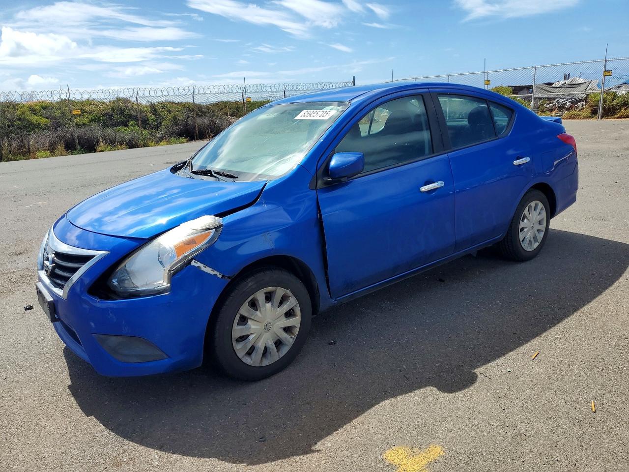 2015 Nissan Versa — Front End — aukcja Copart hi - honolulu - 1