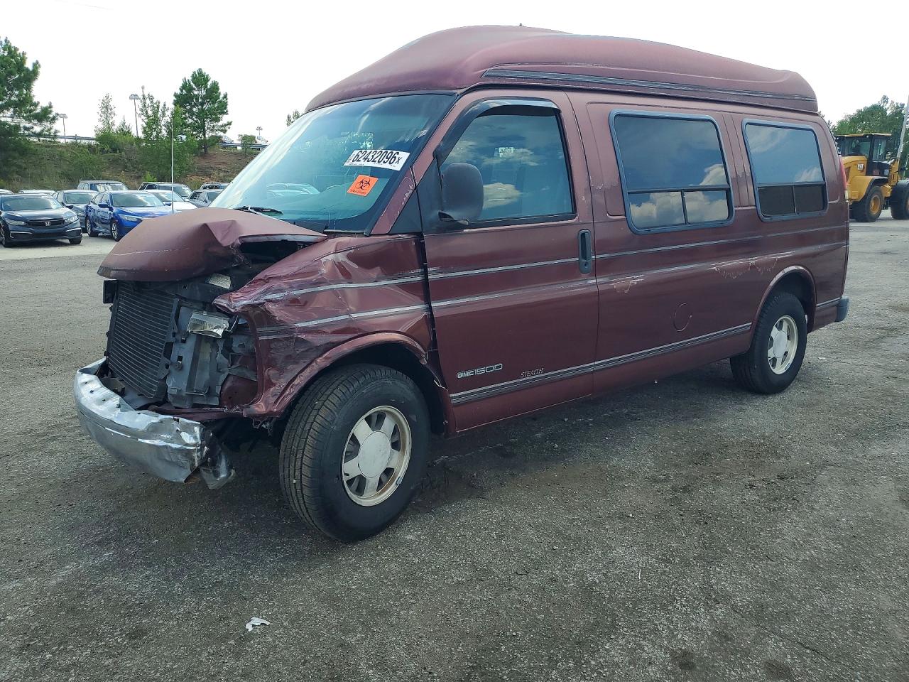 1999 GMC Savana — Front End — aukcja Copart sc - columbia - 1