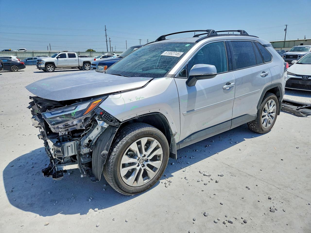 2024 Toyota RAV 4 — Front End — aukcja Copart tx - ft. worth - 1