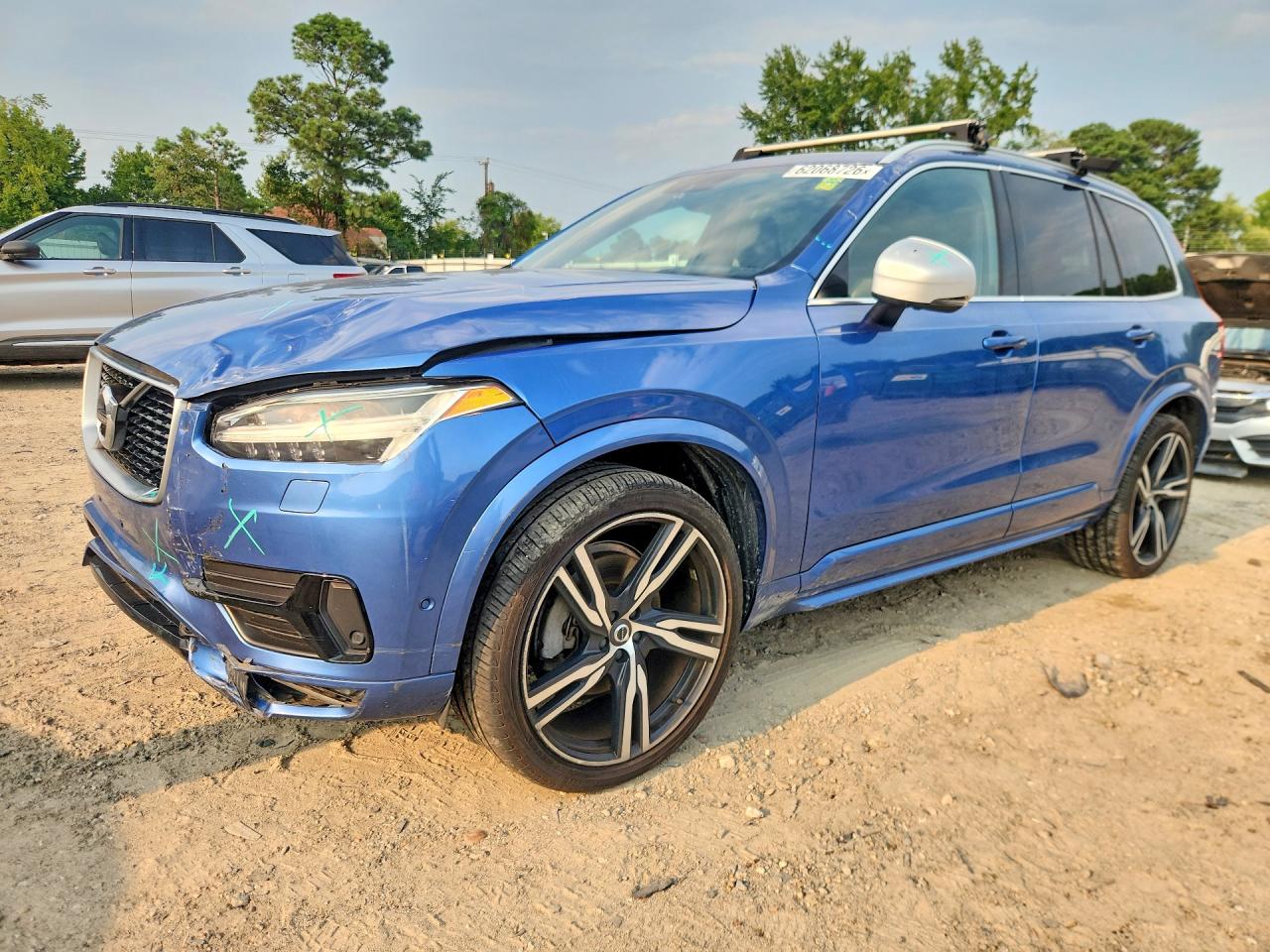2016 Volvo XC90 — Front End — aukcja Copart va - hampton - 1