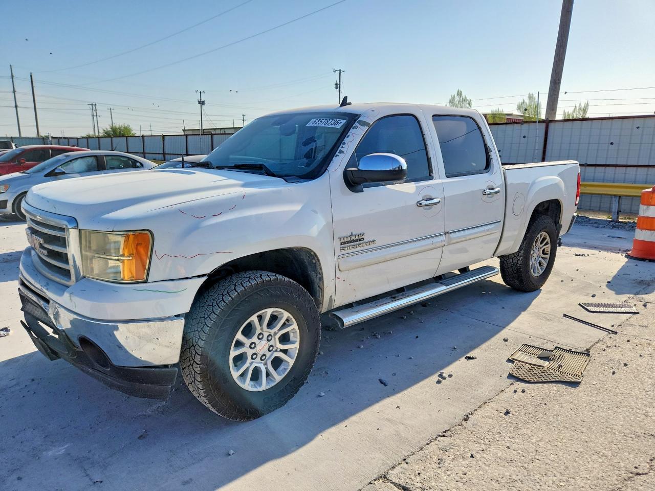 2013 GMC Sierra — Front End — aukcja Copart tx - ft. worth - 1