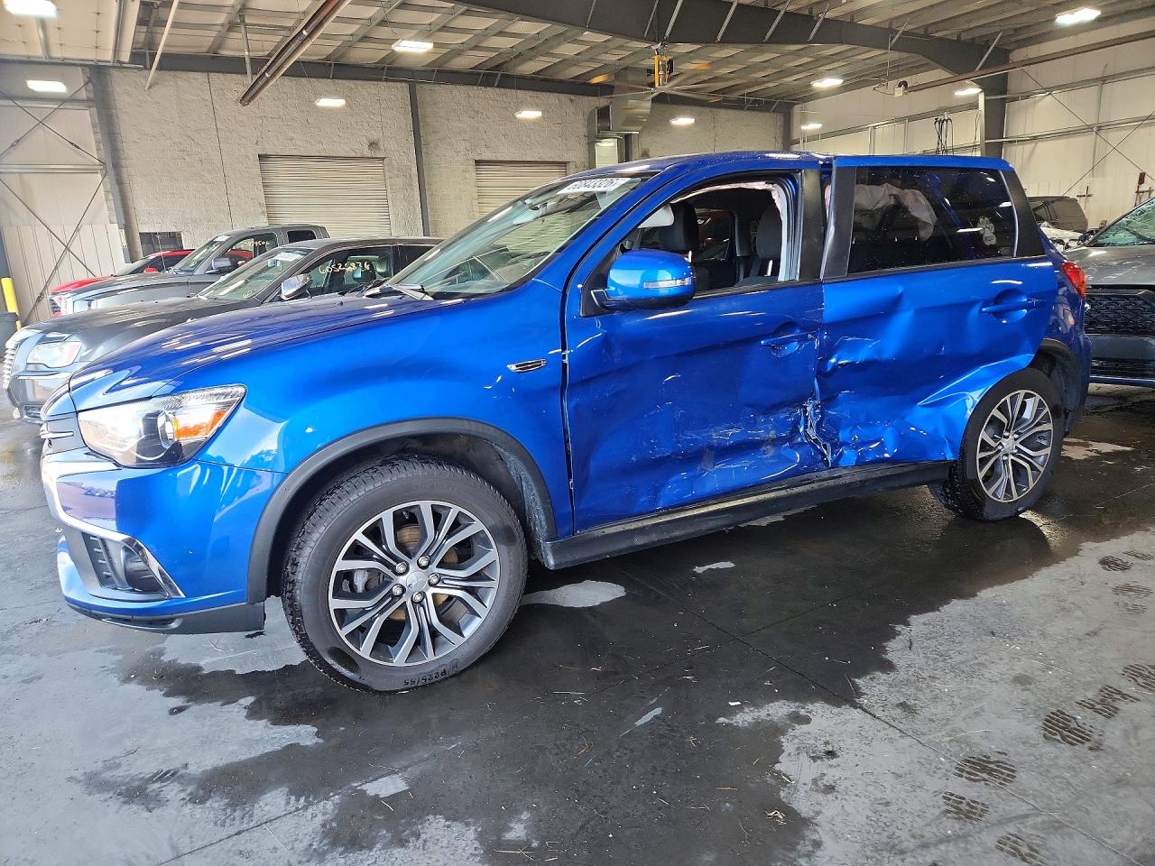 2019 Mitsubishi Outlander — Side — aukcja Copart mn - minneapolis north - 1