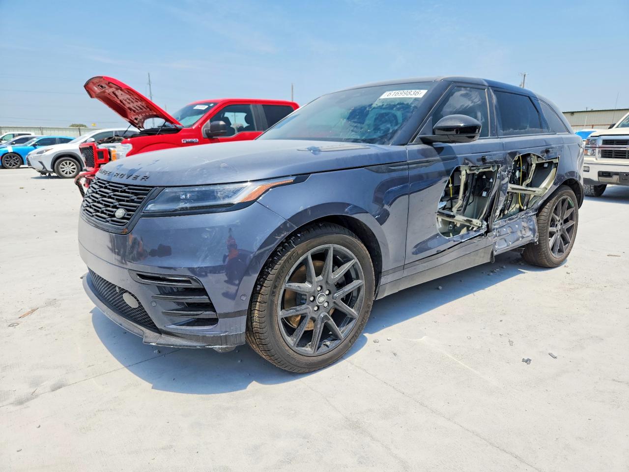 2026 Land Rover Range Rover Velar — Side — aukcja Copart tx - ft. worth - 1