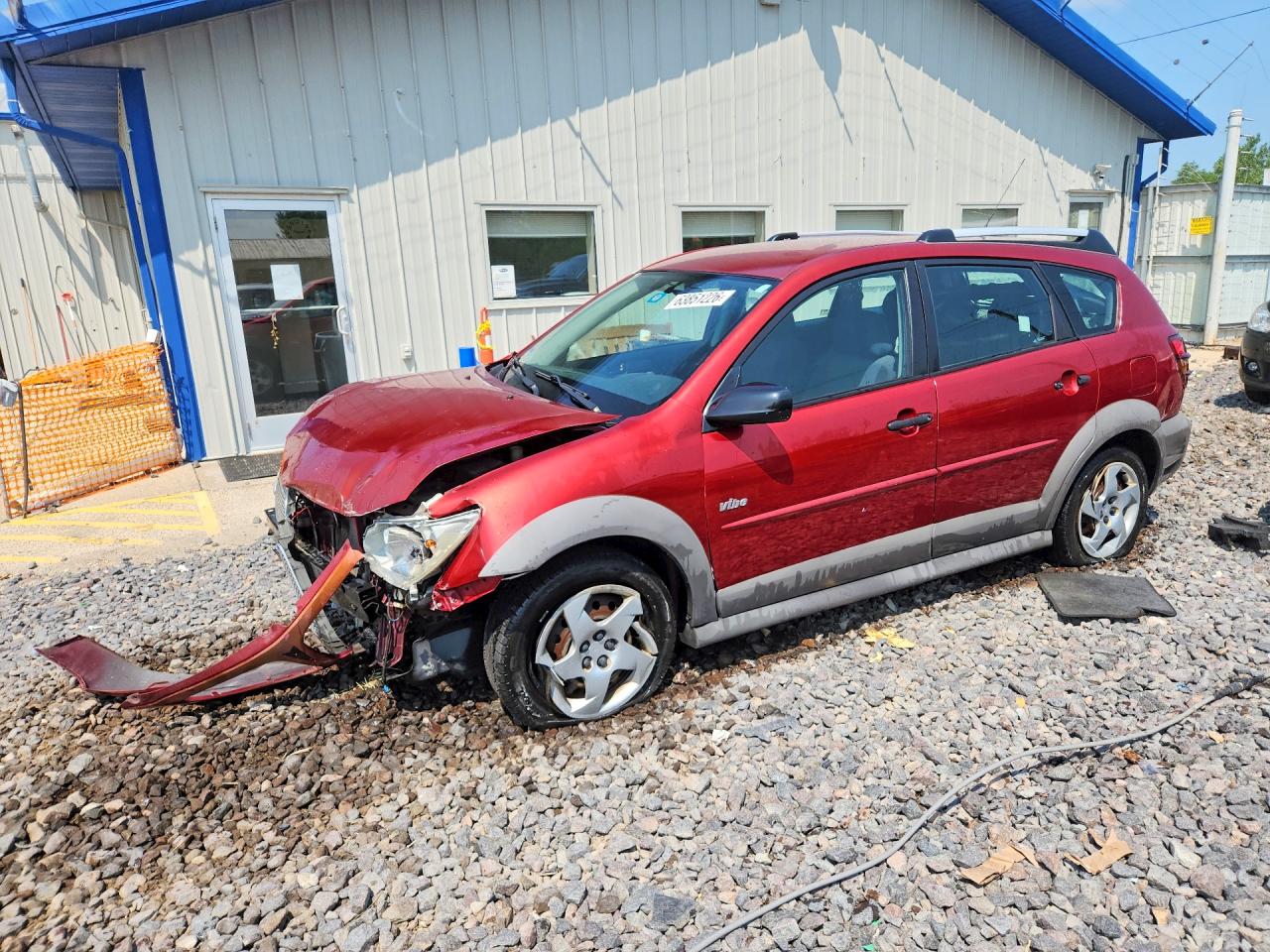 2006 Pontiac Vibe — Front End — aukcja Copart il - peoria - 1