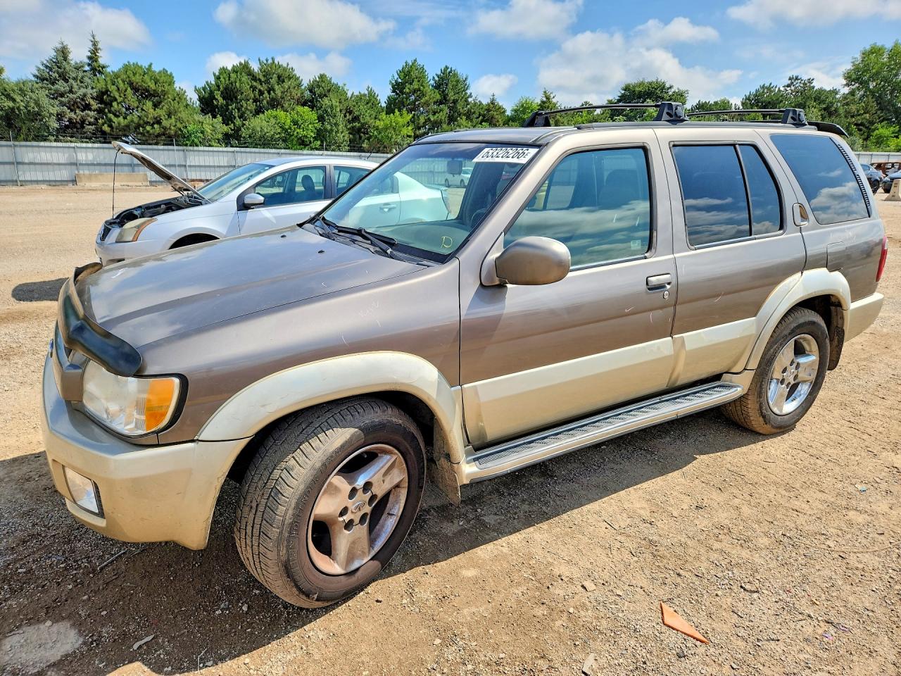 2002 Infiniti QX4 — Side — aukcja Copart il - chicago north - 1