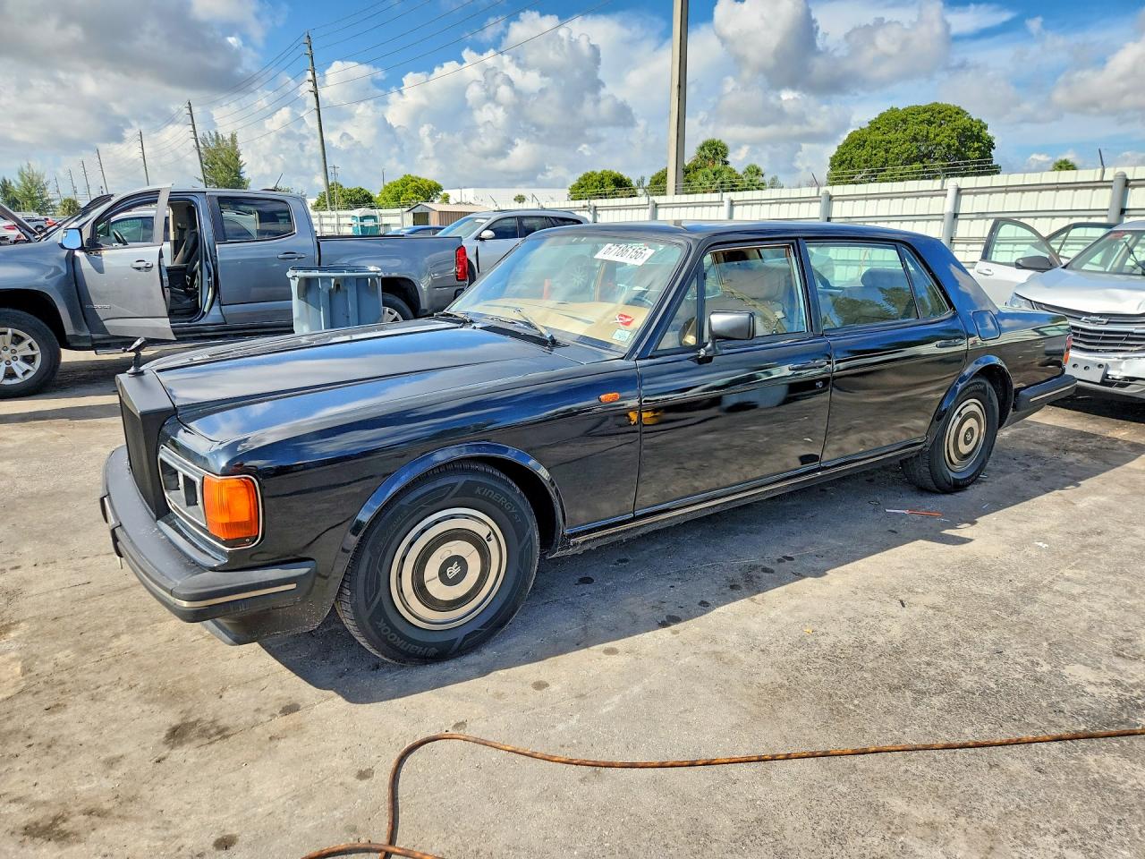 1989 Rolls-Royce Silver Spur — Minor Dent/Scratches — aukcja Copart fl - miami central - 1