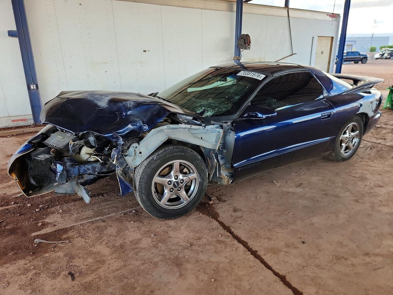 2002 Pontiac Firebird — Front End — aukcja Copart az - phoenix north - 1