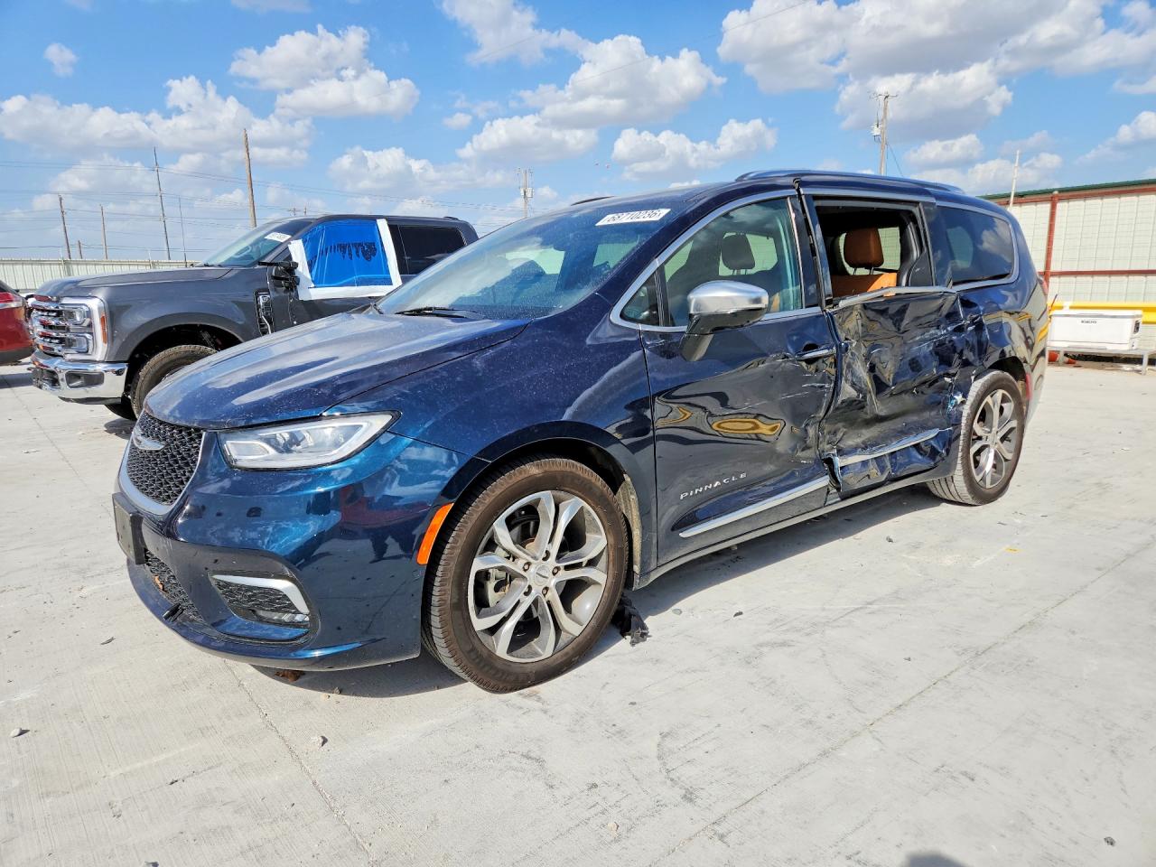 2023 Chrysler Pacifica — Side — aukcja Copart tx - ft. worth - 1