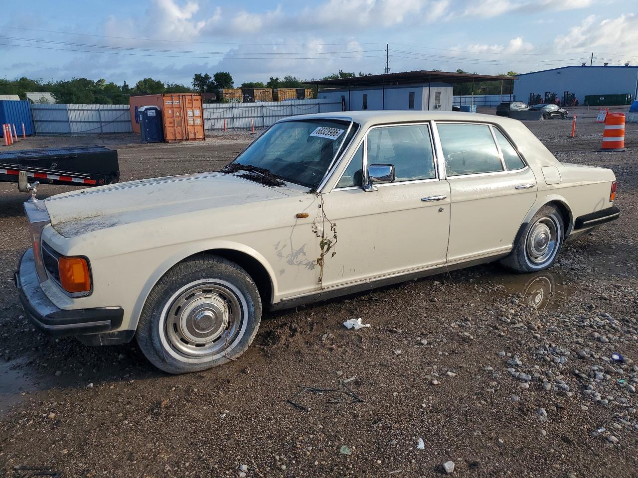 1982 Rolls-Royce Silver Spirit — Normal Wear — aukcja Copart tx - houston east - 1