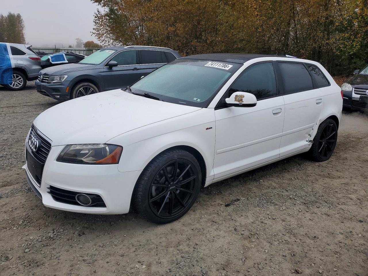 2013 Audi A3 — Side — aukcja Copart wa - north seattle - 1